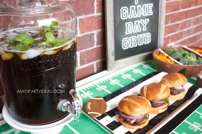 Tailgating 101 - Easy Gameday Entertaining Ideas from AmysPartyIdeas.com | Gameday Tailgate partyware from Swoozies.com |#football #tailgate #tailgatingideas #footballpartyideas #collegefootball #wareagle