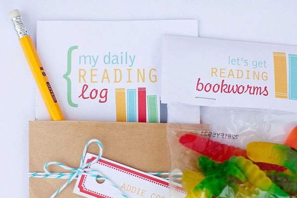 DIY Back to School Reading Log & Free Printables Amy's Party Ideas