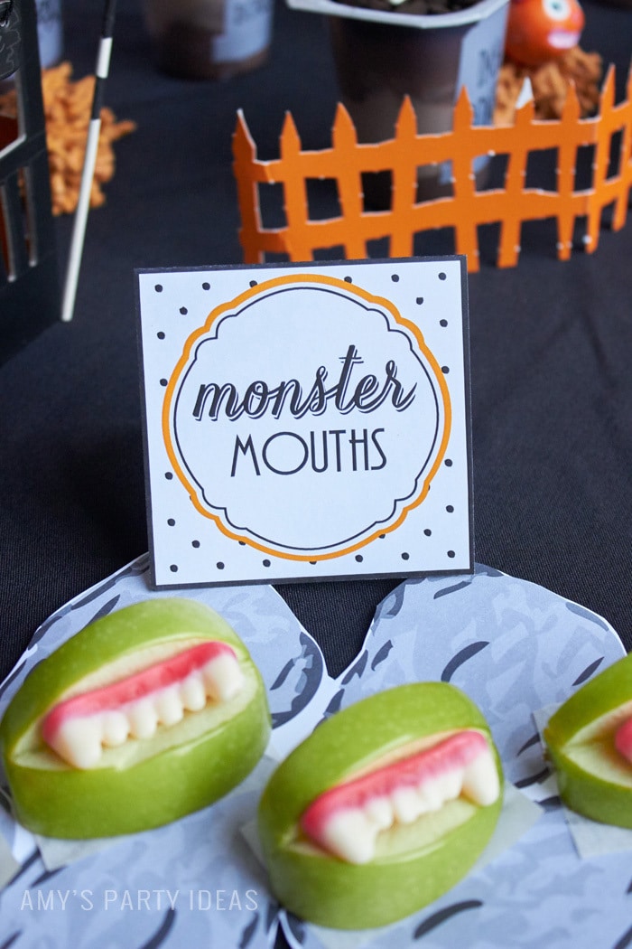 Halloween Monster Mouths | Allergy Free |DIY Bats in the Graveyard Halloween Desserts & FREE PRINTABLE gravestones | #SnackPackMixIns #shop #ad #cbias